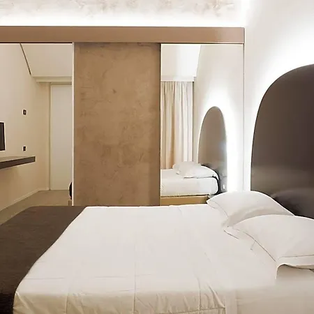 Dealuna Motel 3*